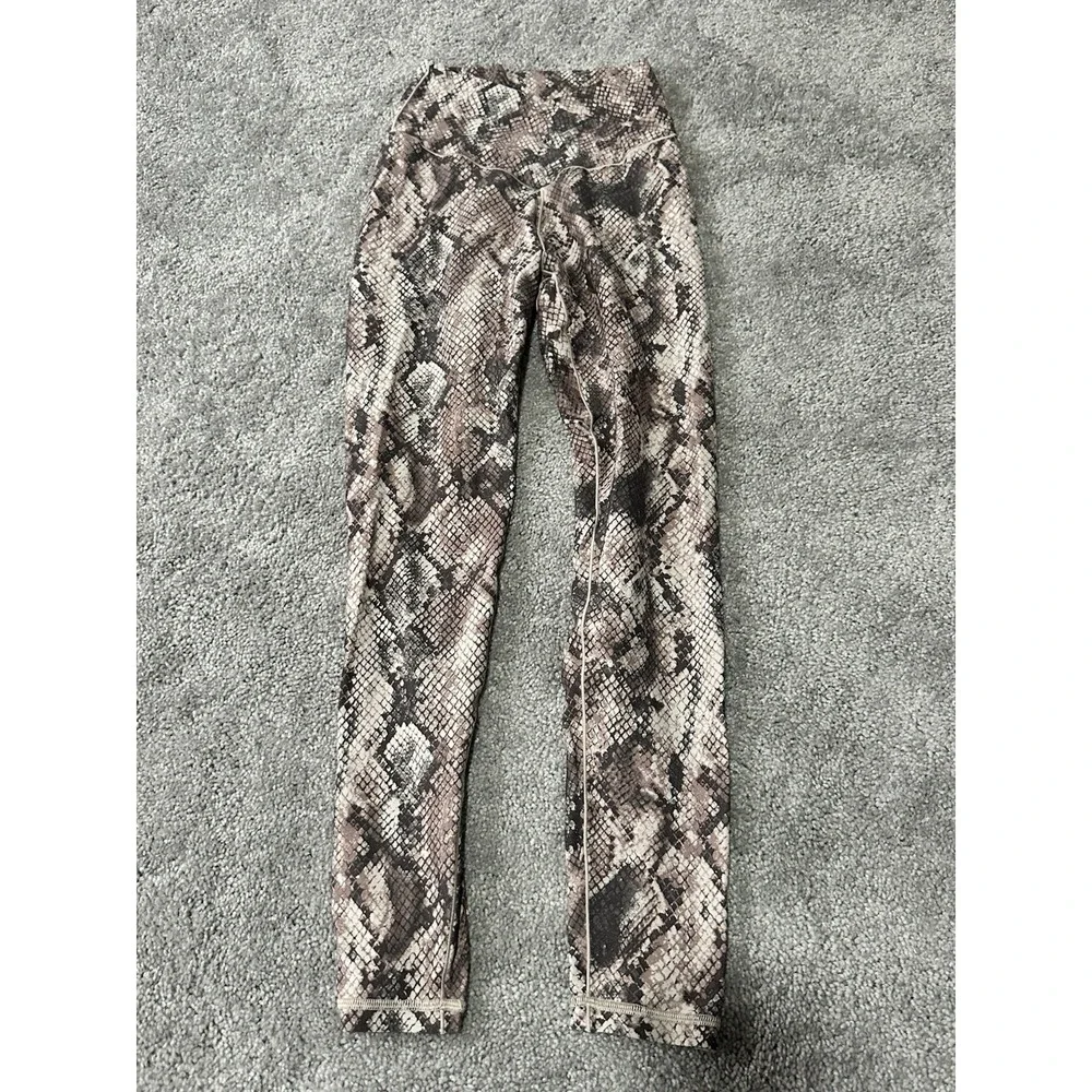 Aerie Snake‎ Print 7/8 Hi Rise Leggings Medium